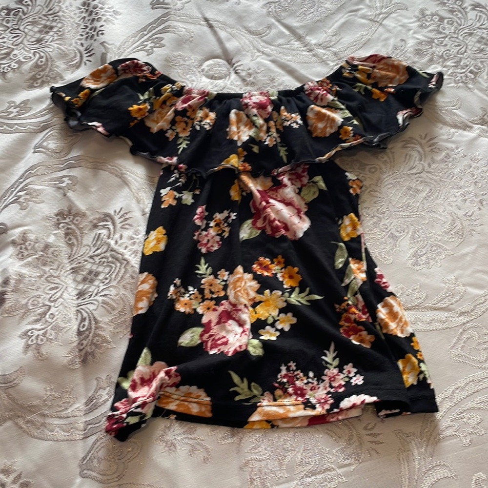 Off the shoulder black flower print shirt